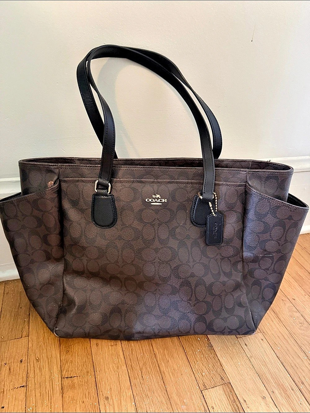COACH City Zip Tote in Signature Canvas Brown & Black